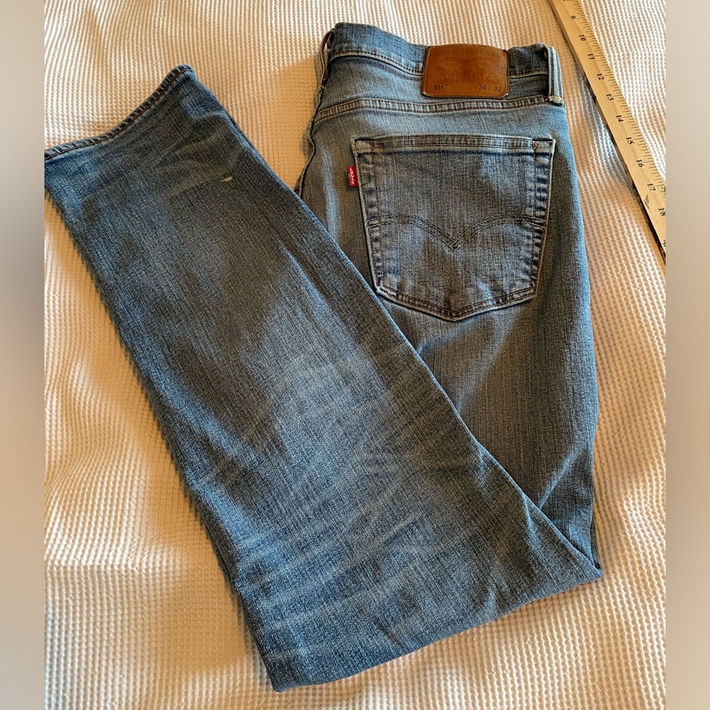 Levi's 511 Men's Straight Fit Blue Jeans. Warm Flannel interior
